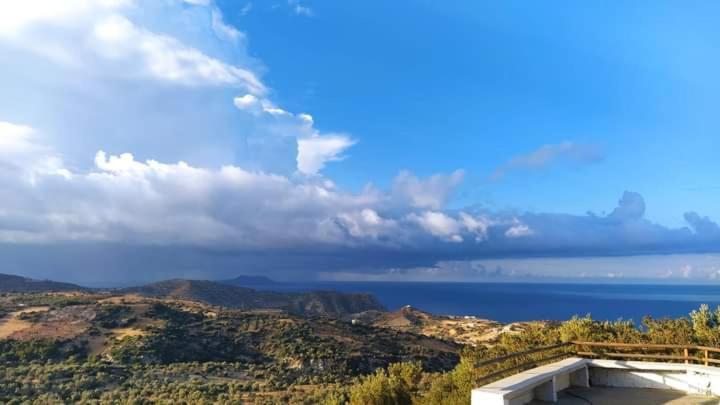 Вилла Triopetra Hill View Экстерьер фото